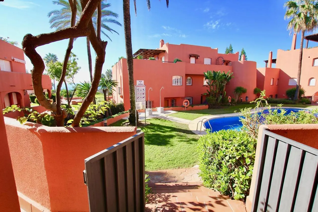 Alvarito Playa Apartment By Rafleys Marbella